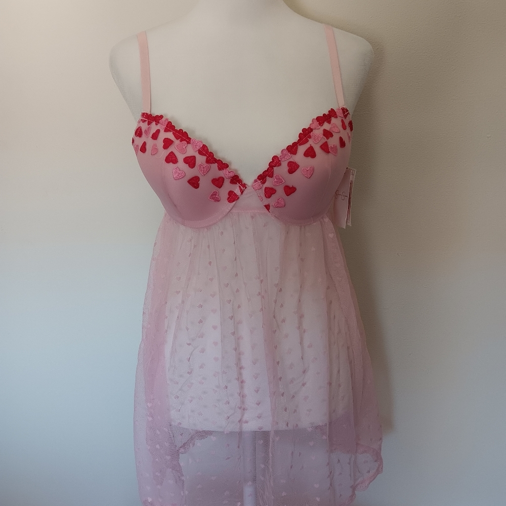 NWT lacey pink and red heart embroidered babydoll chemise top